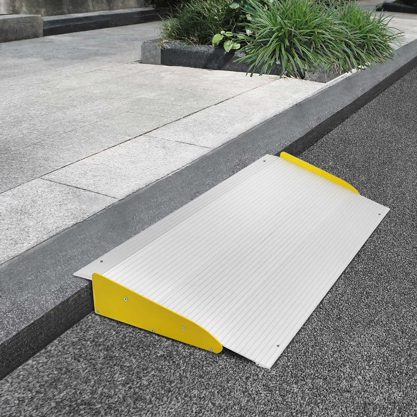 Curbside Threshold Ramp with Non-Slip Surface, 3" Rise Adjustable Aluminum Entry Ramp for Wheelchairs, Scooters, Power Chairs, 880 LBS Load Capacity